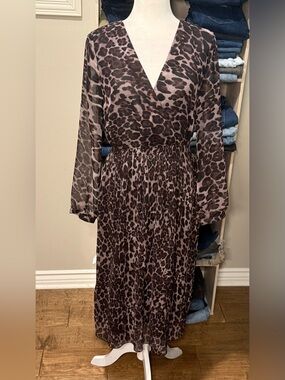 freebird Leopard-Print V-Neck Long Sleeve Maxi Dress - Brown & Black